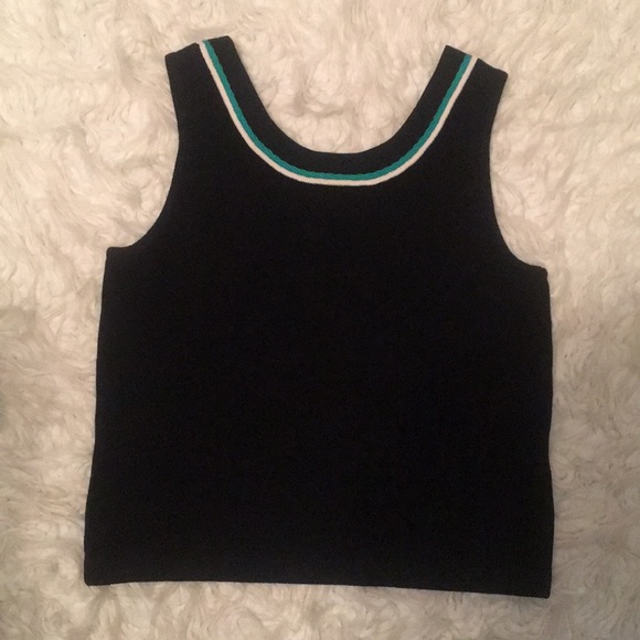 Women’s St John Tank Top Sleeveless Shirt - Picture 2 of 3